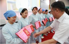 ���ݸ�������ҽԺ�ٿ�5•12���ʻ�ʿ�ڱ��ô��